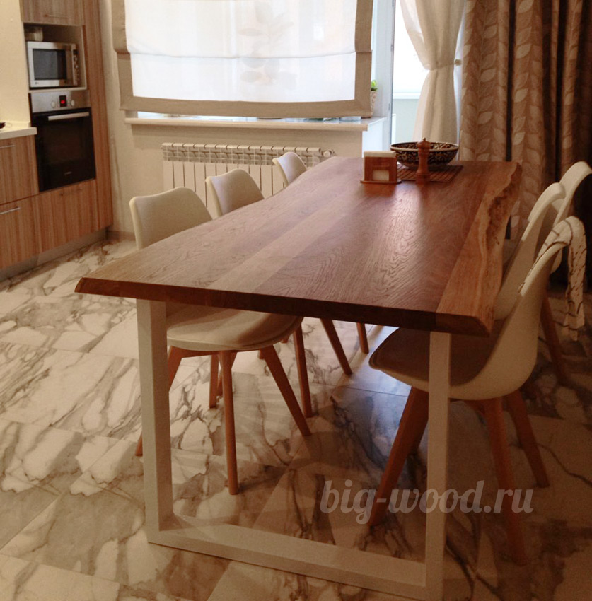 Стол на ножках-скобах массив дуба